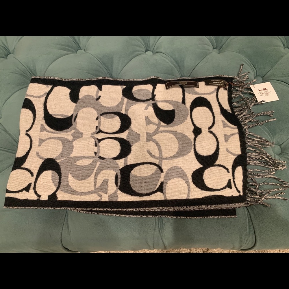 Coach Signature Muffler - New w/ tags